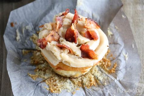 Maple Bacon Cupcakes - The Salty Marshmallow