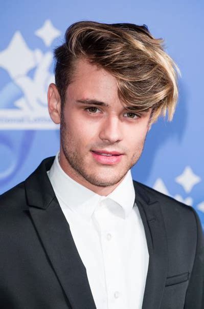 OMG He S Naked X Factor S Casey Johnson OMG BLOG
