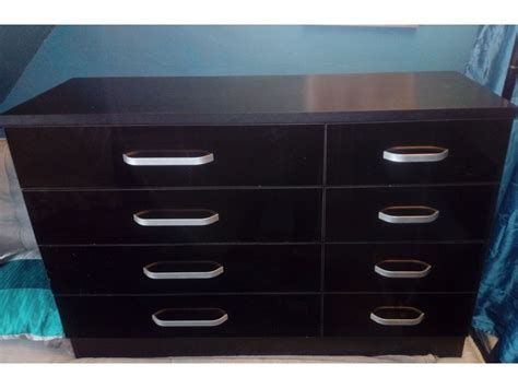 8 chest of drawers in Freshwater - Sold | Wightbay