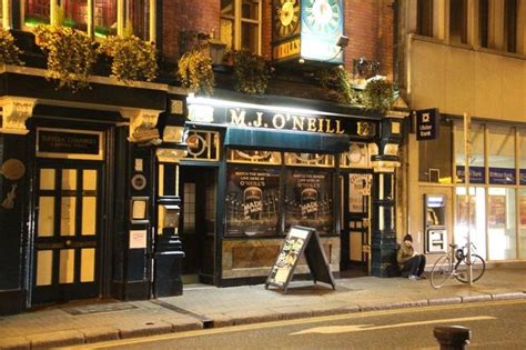 Dublin Literary Literal Pub Crawl – introduction to Dublin’s literary ...