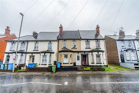 Ash Road, Aldershot | Surrey Abodes