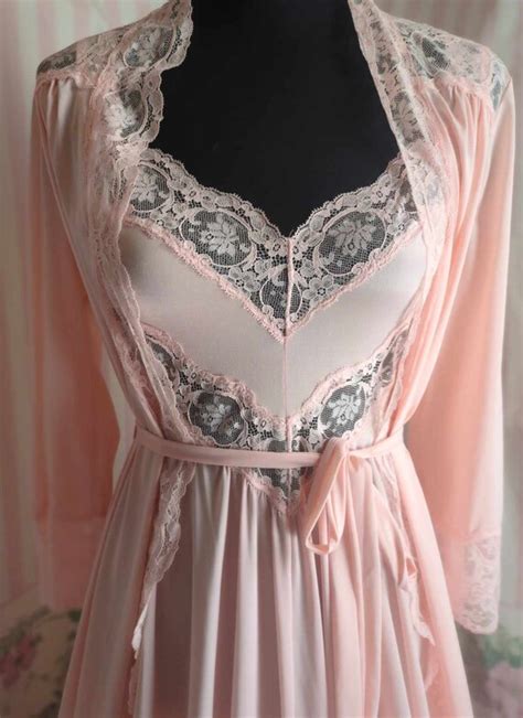 Vintage Olga Nightgown And Robe Set Bodysilk Satin La… Gem