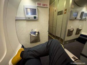 Air Canada CRJ 900 Business Class Review - Great Value Find