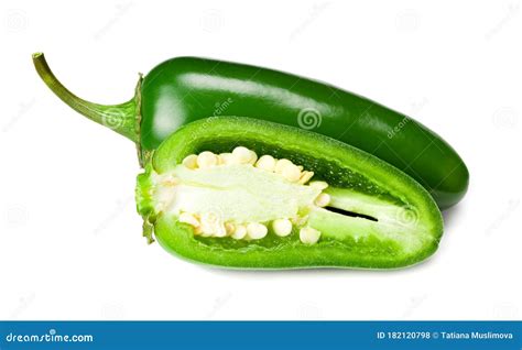 Pimentos De Jalapeno Fatiados Isolados Em Fundo Branco Pimenta Verde