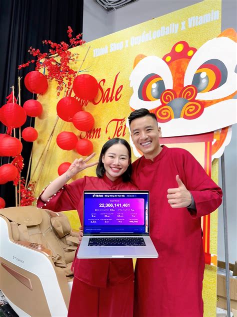 Bỏ túi hàng tỷ đồng sau mỗi phiên livestream, gia đình Quyền Leo Daily