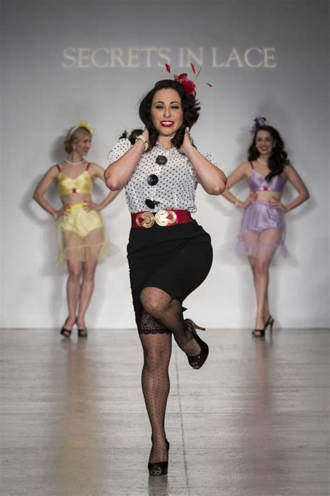 Photo Essay Body Positive Lingerie Fashion Week Celebrates Oft Overlooked Beauty Ravishly