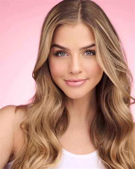 Picture Of Marina Laswick