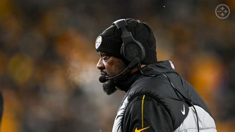 Steelers Mike Tomlin Completely Open To Utilizing Justin Fields In