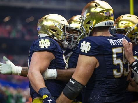 Notre Dame Finishes In Top 10 Of Ap And Coaches Polls Insidendsports