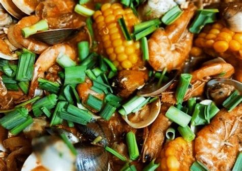 Resep Seafood Tumpah Oleh Ony Tsu Cookpad