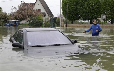 Sinistres Dirk Et Les Inondations Ont Fait Grimper La Facture En