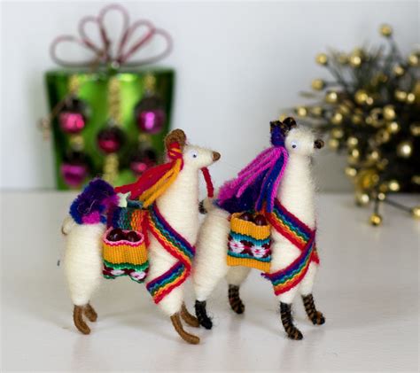 Peruvian Llama Keychain Ethnic Decoration From Alpaca Yarn 35 Tall