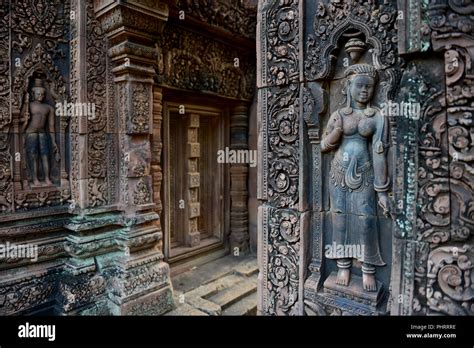 Cambodia Siem Reap Angkor Kbal Spean Temple Stock Photo Alamy