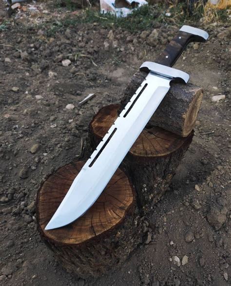 Rambo Army Knives