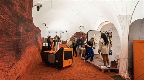 In Pics Inside NASA S Simulated Martian Habitat This Is Where A Four