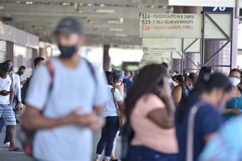 A Gazeta Volta dos ônibus tem terminais lotados na Grande Vitória