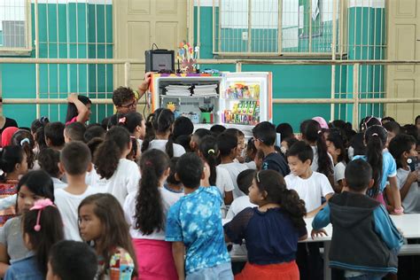 Escola Na Zona Leste Beneficiada O Projeto Descongelando Sua