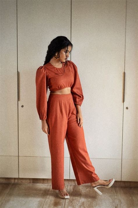 Anupama Parameswaran Actress Hot Photoshoot Hot Actresses Anupama Parameswaran