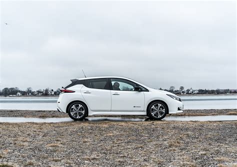 Nissan Leaf provkörd i Danmark Högsta Växeln