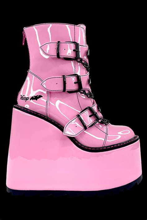 Yru Dune Lo Draculaura Pink Leather Platform Boots Shopperboard