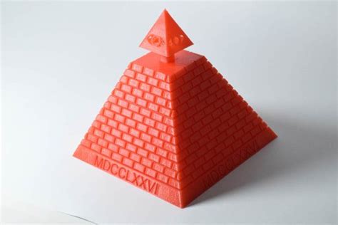 Egyptian Pyramid With LED 3D Printed | ALIENBUNKER