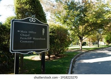 Ferncliff Cemetery Stock Photos - 110 Images | Shutterstock