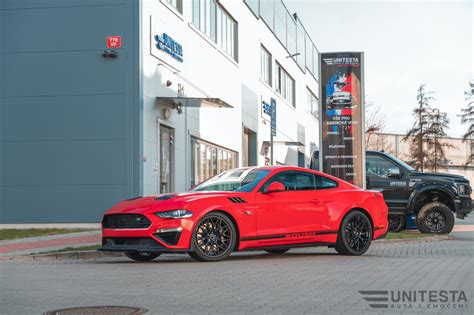 Race Red Ford Mustang