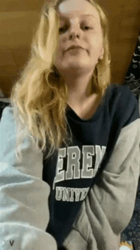 Whats The Name Of This Curvy Blonde Girl Namethatporn