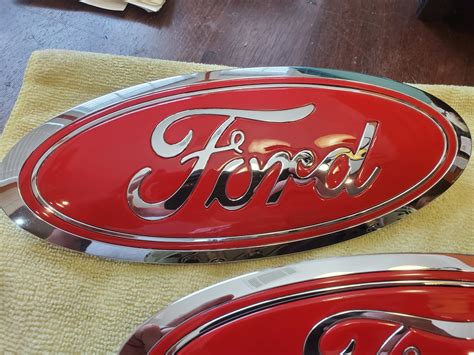 Southeast SOLD...Race Red / Chrome emblem set - Ford F150 Forum ...