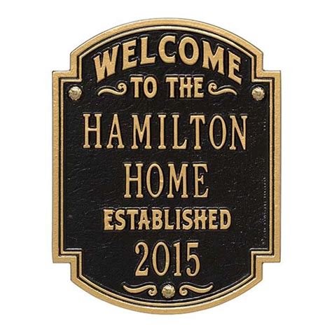 Personalized House Plaque - Family Name - 18034D