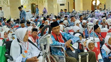 Bacaan Niat Ibadah Haji Disertai Arab Latin Arti Dan Tata Caranya