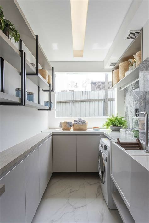 Stylish And Functional Super Long Narrow Kitchen Ideas Artofit