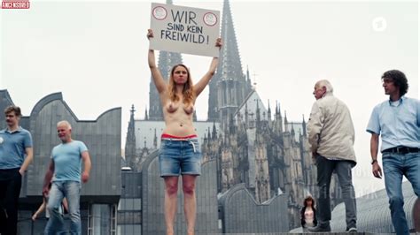 Naked Liesa Kaltofen In Rentnercops