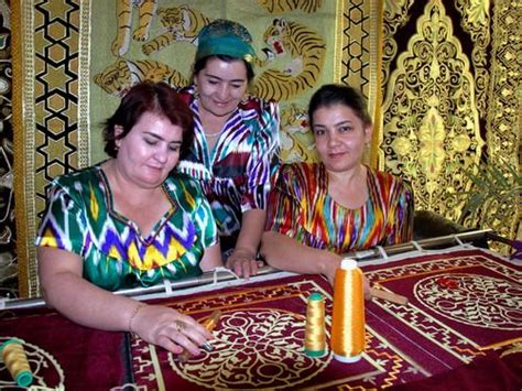 embroidery Uzbekistan | Ремесла, Мужские ремесла, Пяльцы