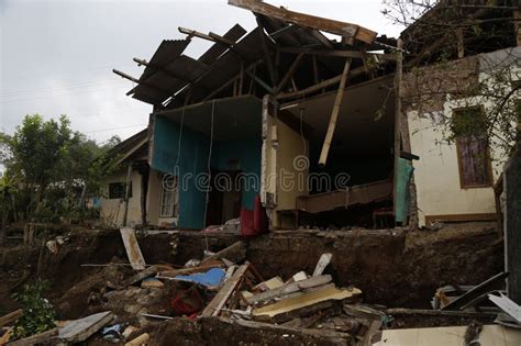 The Condition Of The House Collapsed Due To The Earthquake Editorial