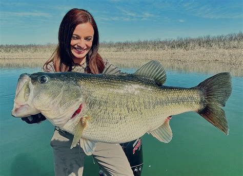 Lady Angler World Record Largemouth Bass O H Ivie Texas