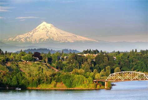 Bargain Nonstop Portland, Oregon Flights