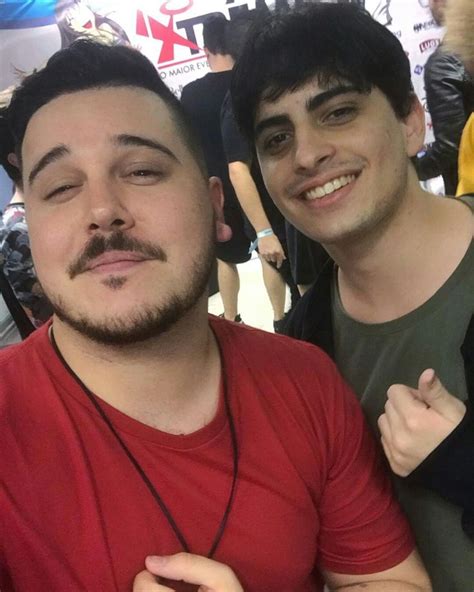 Tio Orochi Orochinho E Erick Veiga Siper Man Tio Orochi Caras Bonitos