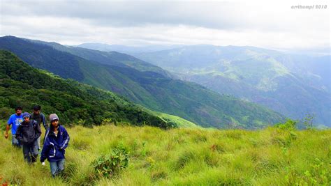 Trekking in Nilgiris Ooty Hill Station, India - Location, Facts and all ...