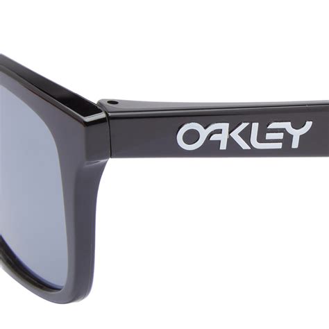 Oakley Frogskins Sunglasses Polished Black And Grey End Gb