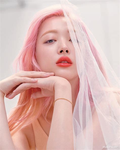 Exploring Sulli's Journey from F(x) to Solo Artist Success and Personal Struggles