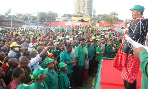 PICHA ZAIDI ZA ZIARA YA KATIBU MKUU ARUSHA CCM Blog