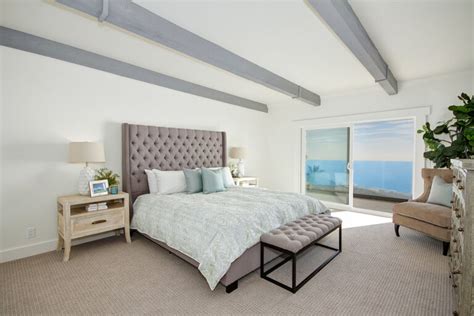 5 Beautiful Bedrooms With Ocean Views To Inspire Your Next Gateway