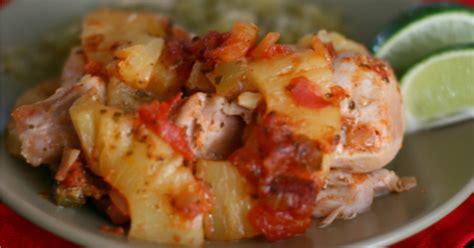 Baked Chicken With Pineapple Salsa