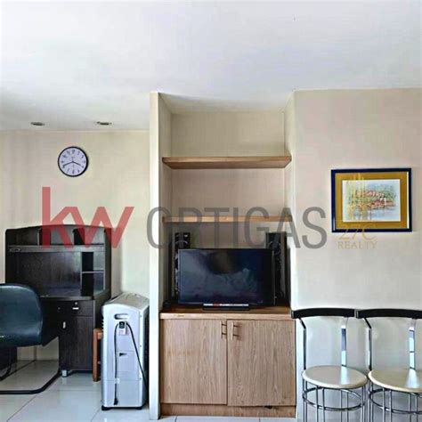 2br In Swire Elan Suites Greenhills Property For Sale Apartments