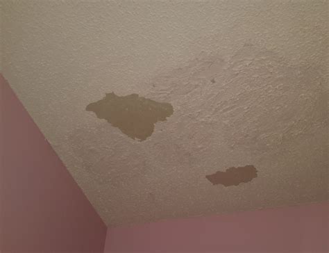 How To Repair A Popcorn Ceiling Without Losing Your Mind Popcorn Ceiling Repair Popcorn