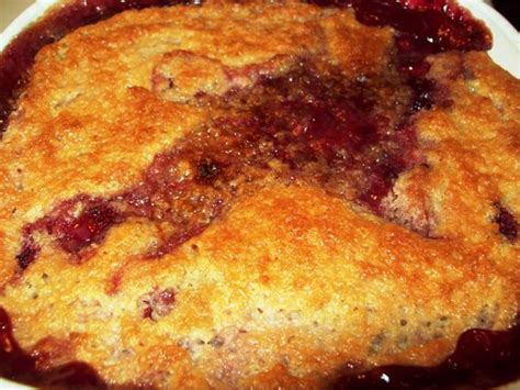 Easy Raspberry Cobbler Delishably