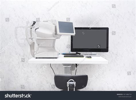 Angiography Optical Ct Scan Ophthalmology Clinic Stock Photo 1811686714 ...