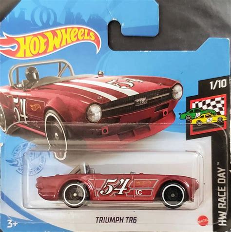 Hot Wheels Race Day Triumph TR Universo Hot Wheels