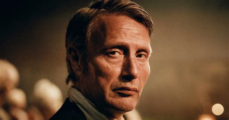 B Kart Wojny I Sw J Ch Op Mads Mikkelsen Jest Jedyny W Swoim Rodzaju